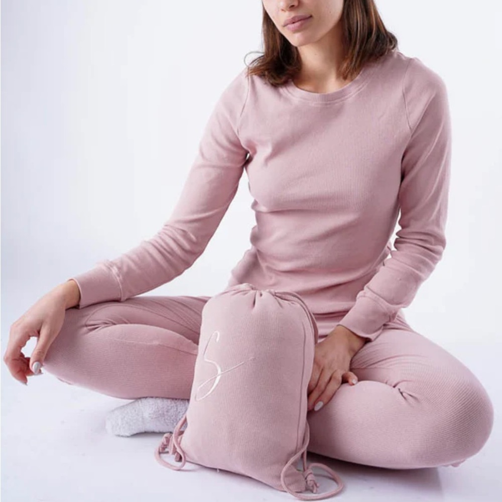 Light dusty rose 3 piece lounge set, crew neck and joggers, medium, new